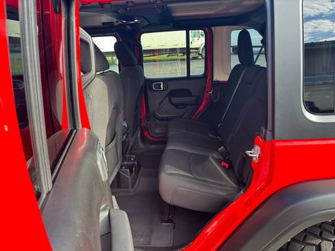 Used 2023 Jeep Wrangler Unlimited Sport image 10