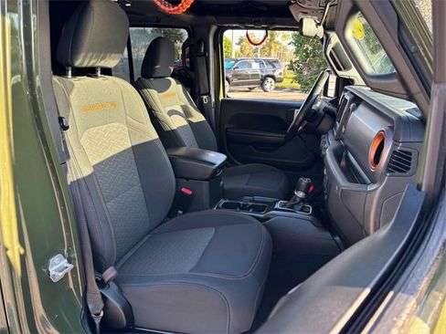 Used 2021 Jeep Gladiator Mojave w/ LED Lighting Group image 21