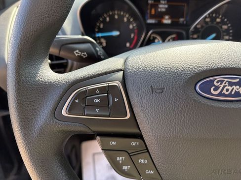 Used 2018 Ford Escape SE AWD/4WD image 19