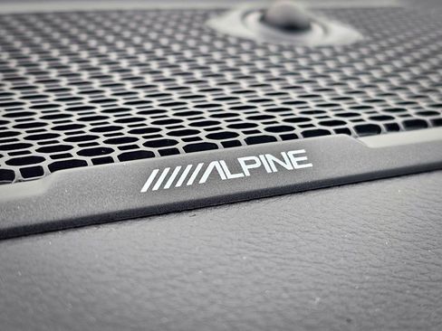 New 2026 RAM 1500 4x4 Crew Cab image 24