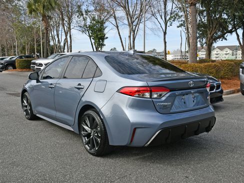 Used 2024 Toyota Corolla SE image 3