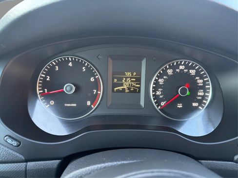 Used 2014 Volkswagen Jetta SE FWD image 19
