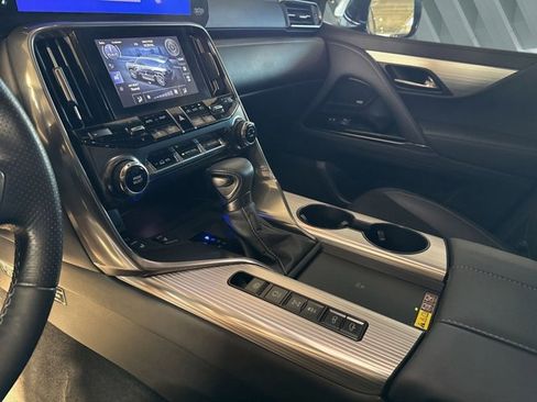 Used 2023 Lexus LX 600 F Sport image 25