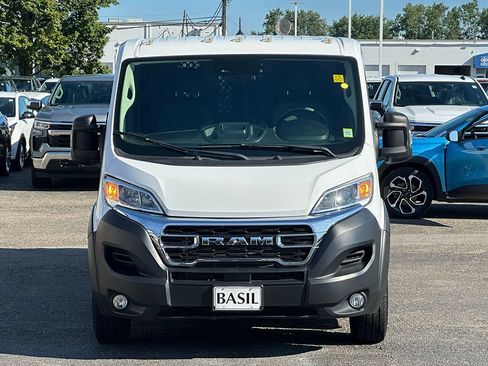 Used 2025 RAM ProMaster 2500 w/ U-Haul Equipment Group FWD image 3