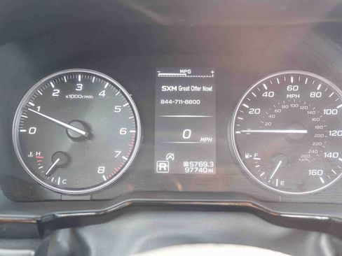Used 2024 Subaru Outback Premium AWD/4WD image 25