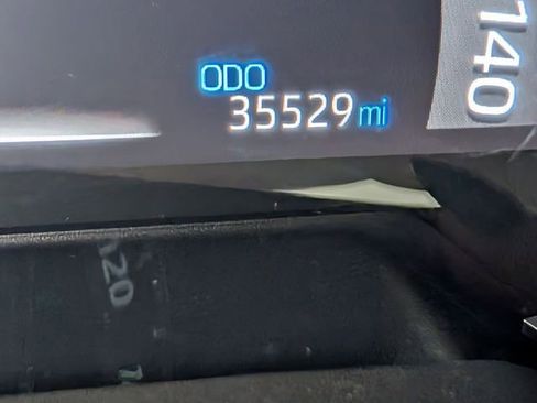 Used 2025 Toyota RAV4 XLE image 17