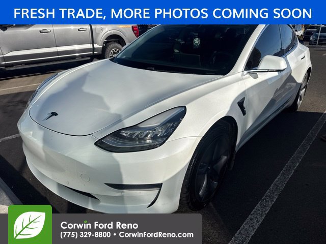 Used 2020 Tesla Model 3 Standard Range Plus RWD image 3