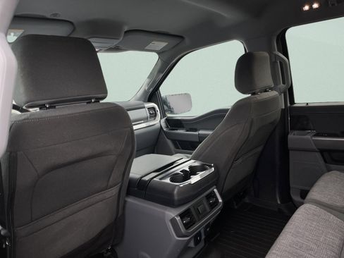 Used 2023 Ford F150 Lightning XLT image 22