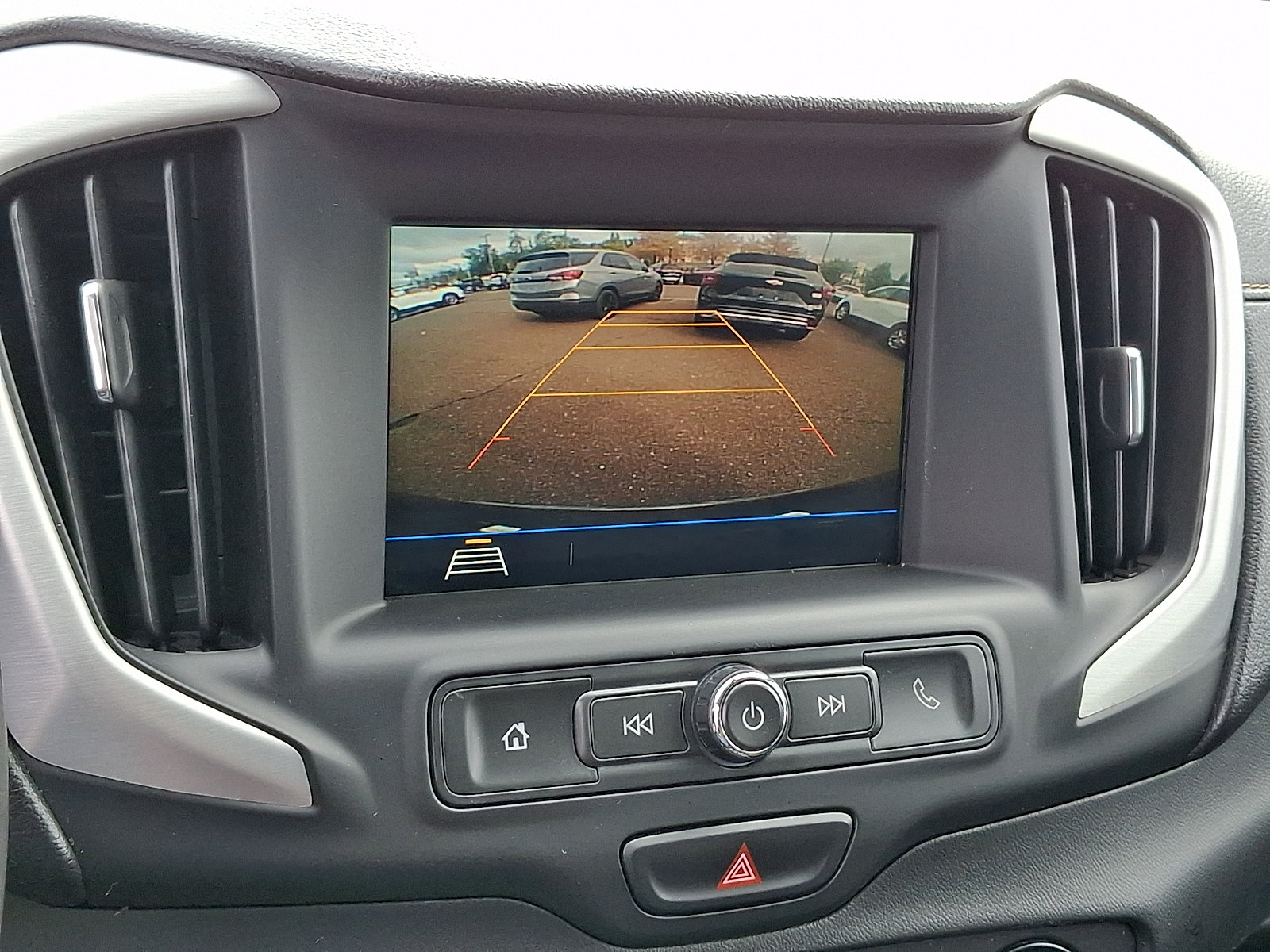 Used 2018 GMC Terrain SLE FWD image 18