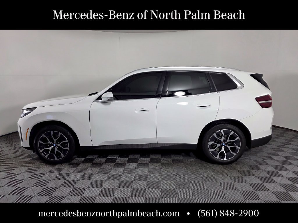 Used 2026 BMW X3 xDrive30i w/ Premium Package AWD/4WD image 3