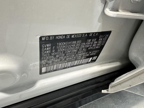 Certified 2025 Honda HR-V Sport image 16