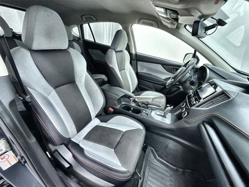 Used 2020 Subaru Crosstrek 2.0i Premium AWD/4WD image 25