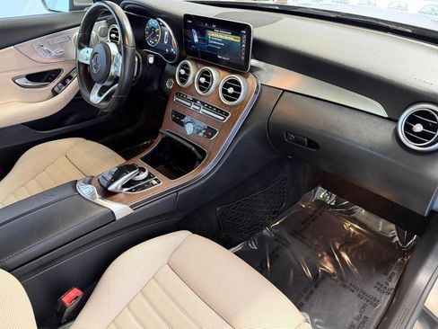 Used 2019 Mercedes-Benz C 300 Cabriolet image 25