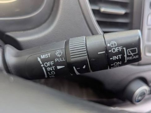 Used 2012 Honda CR-V EX-L image 29