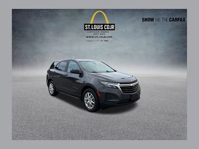Used 2022 Chevrolet Equinox LS w/ LS Convenience Package