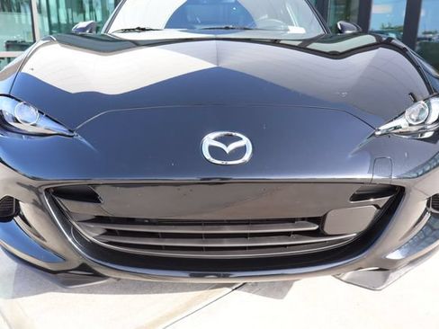 Used 2025 MAZDA MX-5 Miata RF Grand Touring RWD image 10
