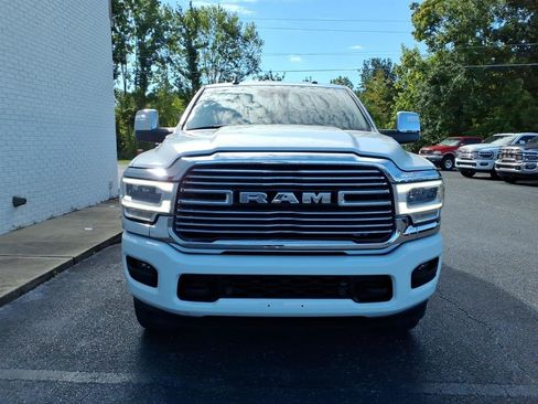 Used 2024 RAM 2500 Laramie w/ Safety Group AWD/4WD image 2