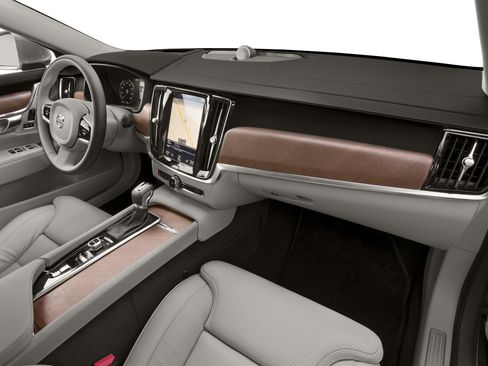 Used 2017 Volvo S90 T6 Momentum w/ Vision Package image 44