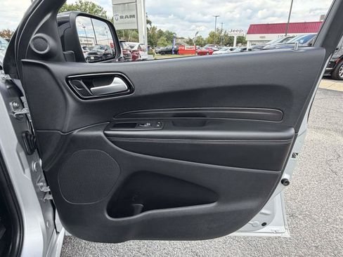 Used 2024 Dodge Durango SXT w/ SXT Blacktop Group AWD/4WD image 34