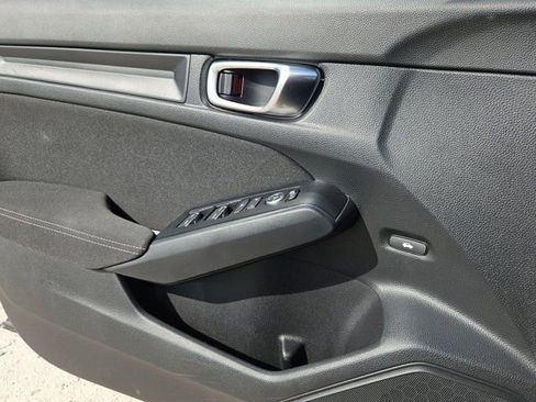 Used 2025 Honda Civic Sport image 11