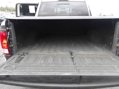 Used 2015 RAM 1500 Big Horn AWD/4WD image 11