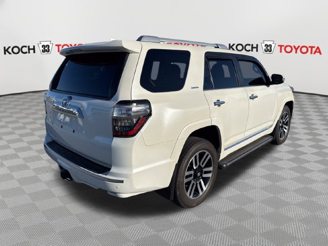 Used 2023 Toyota 4Runner Limited AWD/4WD image 8
