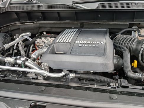 Certified 2025 Chevrolet Silverado 1500 High Country image 36