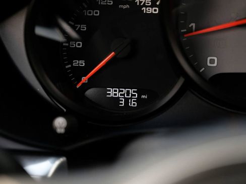 Used 2020 Porsche 718 Boxster S image 20