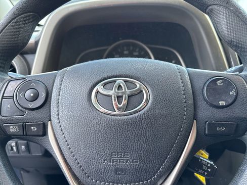 Used 2013 Toyota RAV4 XLE AWD/4WD image 10