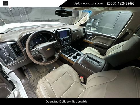 Used 2017 Chevrolet Silverado 1500 LTZ w/ Max Trailering Package image 17