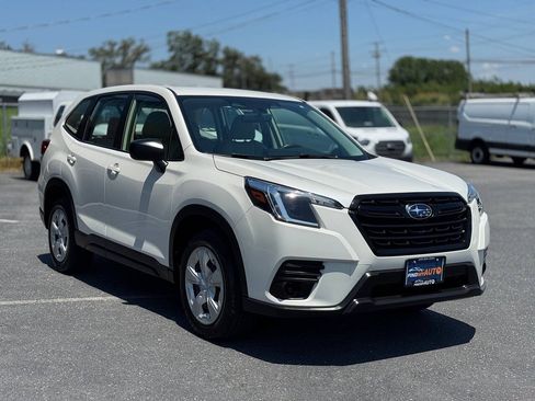 Used 2022 Subaru Forester AWD/4WD image 3