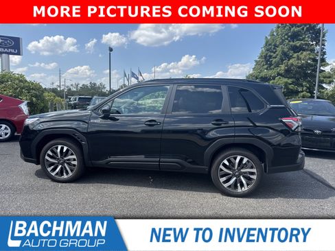 Used 2026 Subaru Forester Touring AWD/4WD image 9