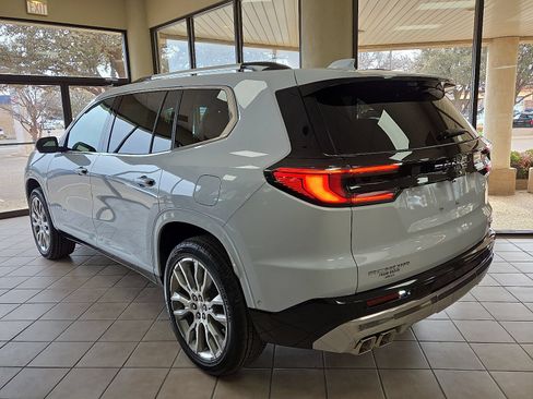 New 2026 GMC Acadia Denali w/ Super Cruise Package FWD image 2