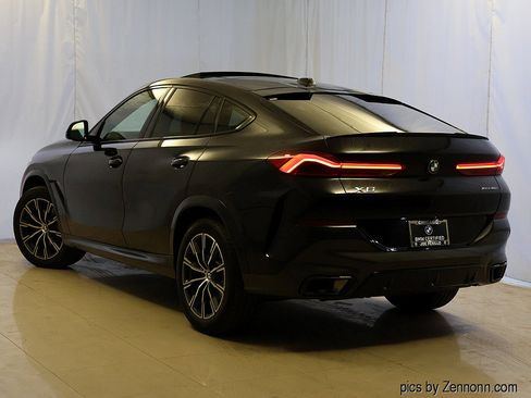 Certified 2026 BMW X6 xDrive40i w/ Climate Comfort Package AWD/4WD image 9