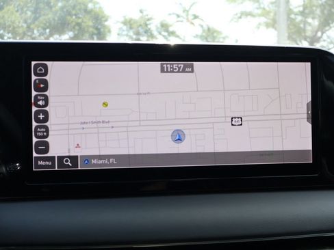 Used 2024 Hyundai Palisade SEL FWD image 51