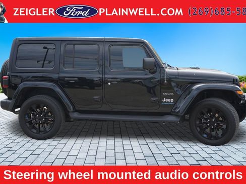 Used 2023 Jeep Wrangler Unlimited Sahara w/ Cold Weather Group AWD/4WD image 6