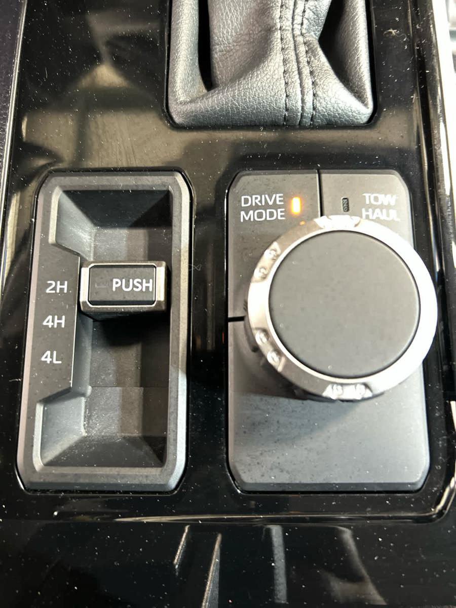 Used 2024 Toyota Tundra SR5 w/ SR5 Convenience Package AWD/4WD image 8