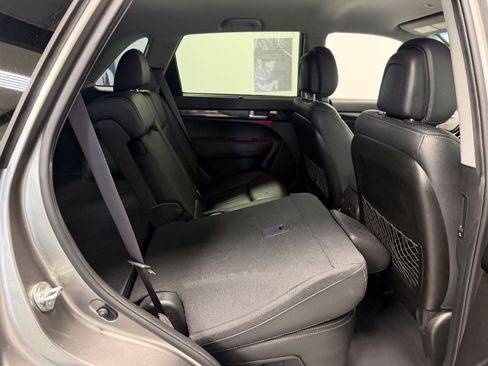 Used 2015 Kia Sorento EX FWD image 21
