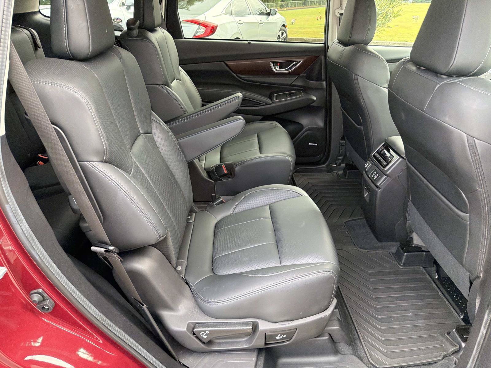 Used 2025 Subaru Ascent Touring w/ Popular Package #1 AWD/4WD image 16