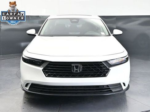 Used 2023 Honda Accord EX image 2