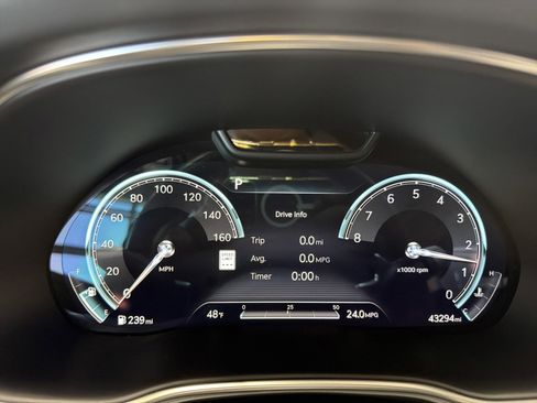 Used 2023 Genesis GV80 2.5T w/ Prestige 20" Package AWD/4WD image 12