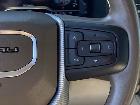Used 2023 GMC Yukon Denali image 21