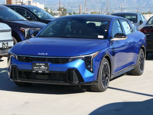 New 2025 Kia K4 GT-Line image 6