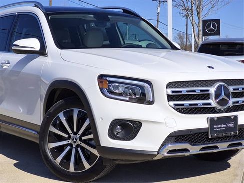 Certified 2023 Mercedes-Benz GLB 250 image 7