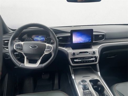 Used 2023 Ford Explorer Timberline w/ Timberline Technology Package image 10