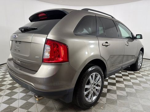 Used 2013 Ford Edge SEL FWD image 3