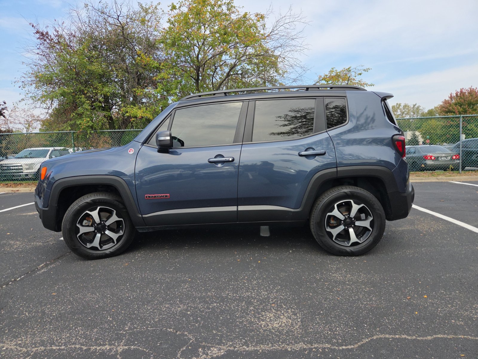 Used 2021 Jeep Renegade Trailhawk w/ Luxury Group III AWD/4WD image 10