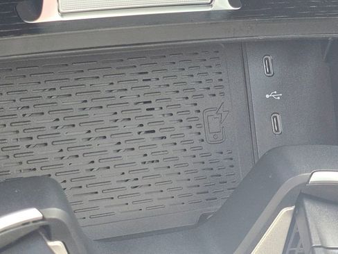 New 2026 Mercedes-Benz GLE 63 AMG S image 34