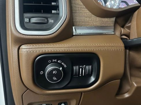 Used 2021 RAM 1500 Limited image 15