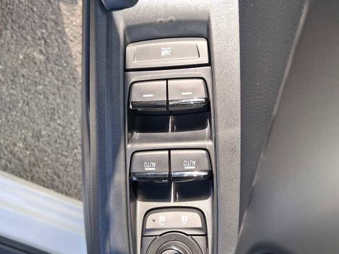 Certified 2025 Subaru Impreza 2.0i image 13